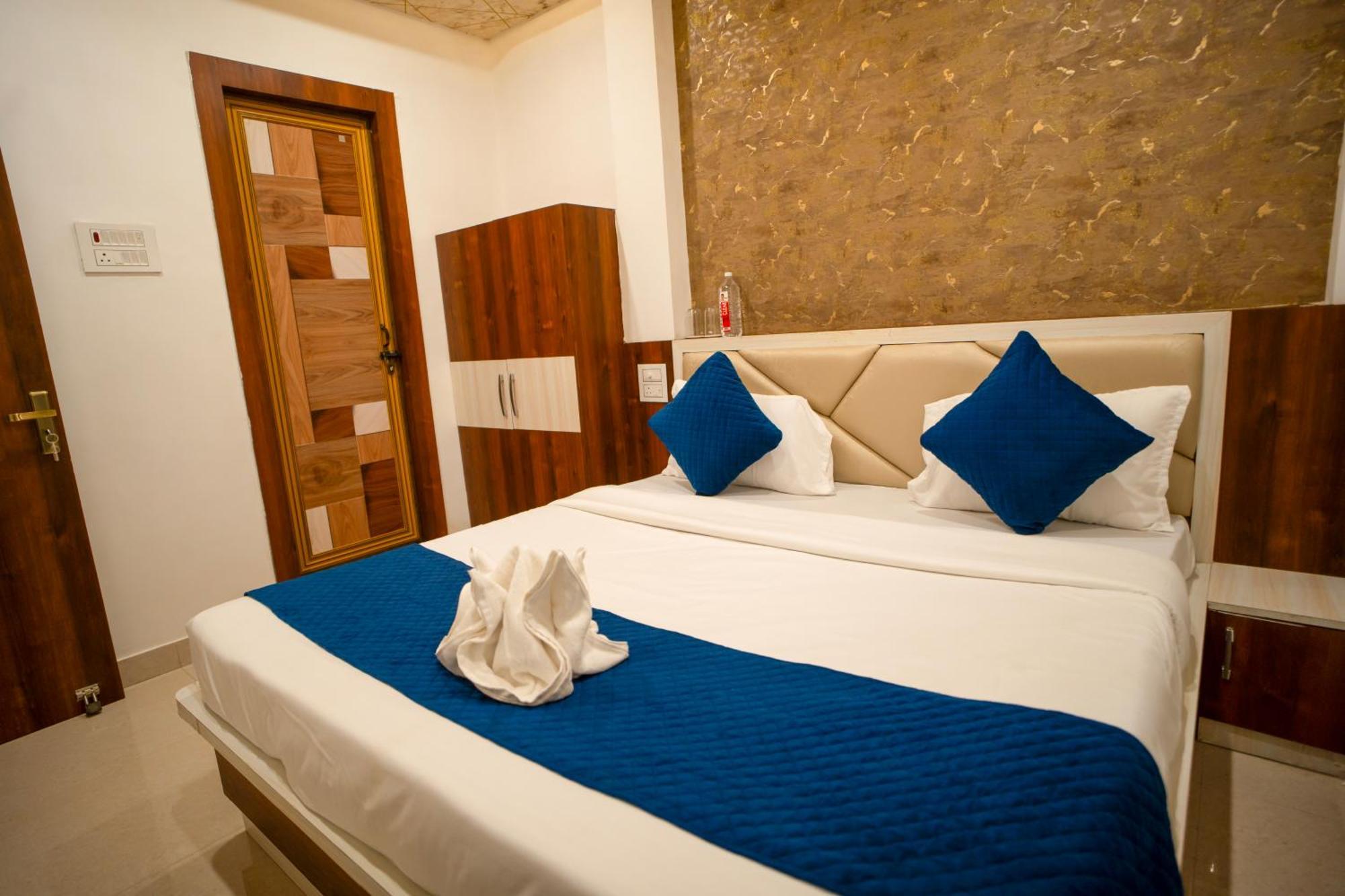 Hotel The Pleasure 3*